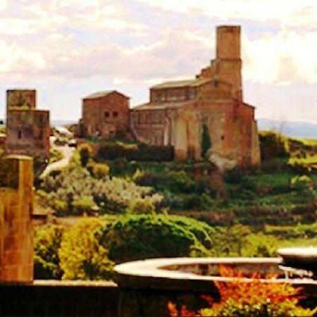 Casa "Oasi" Centro Storico Appartement Tuscania Buitenkant foto